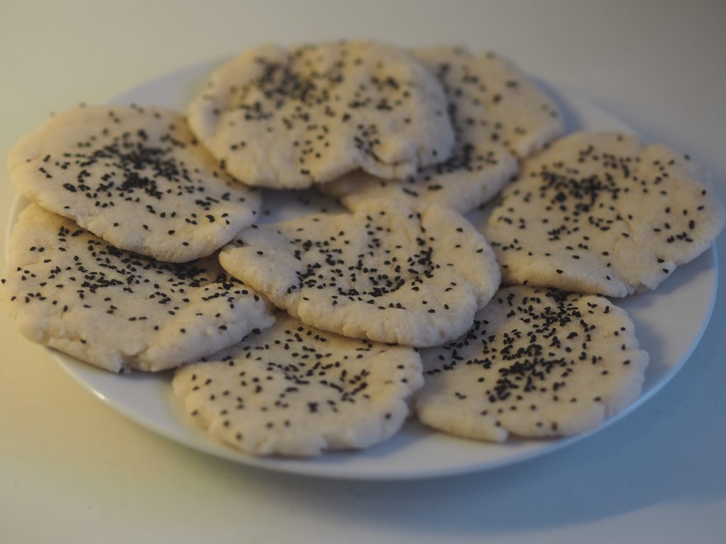 Lavkarbo nanbrød klar til å stekes på panna
