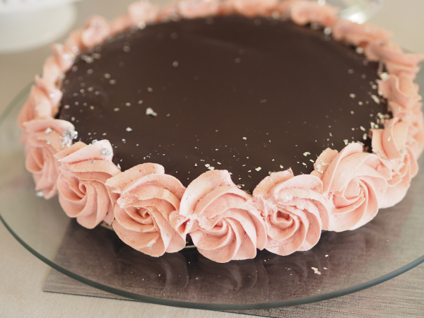 Sjokoladefudgekake klar til å serveres